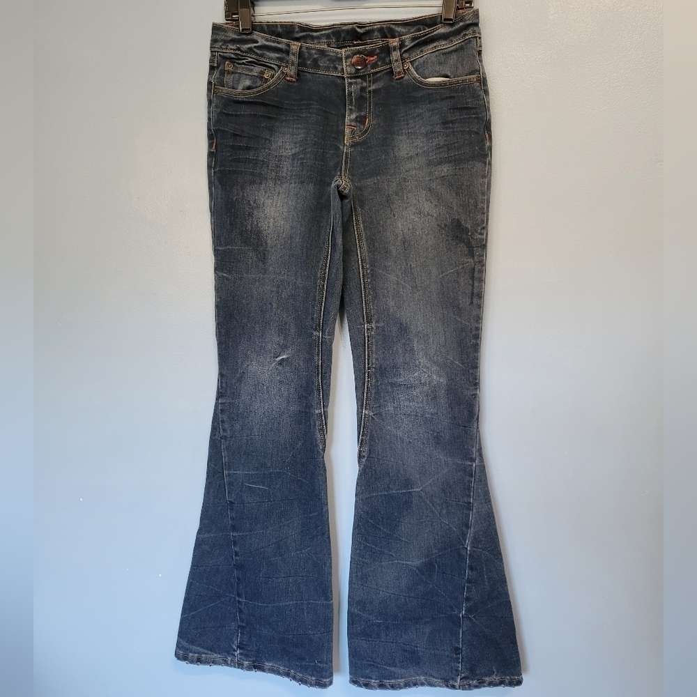 Bisou Bisou Bohemian Rhapsody Y2K Low-rise Flare Jeans Size 2 in Blue